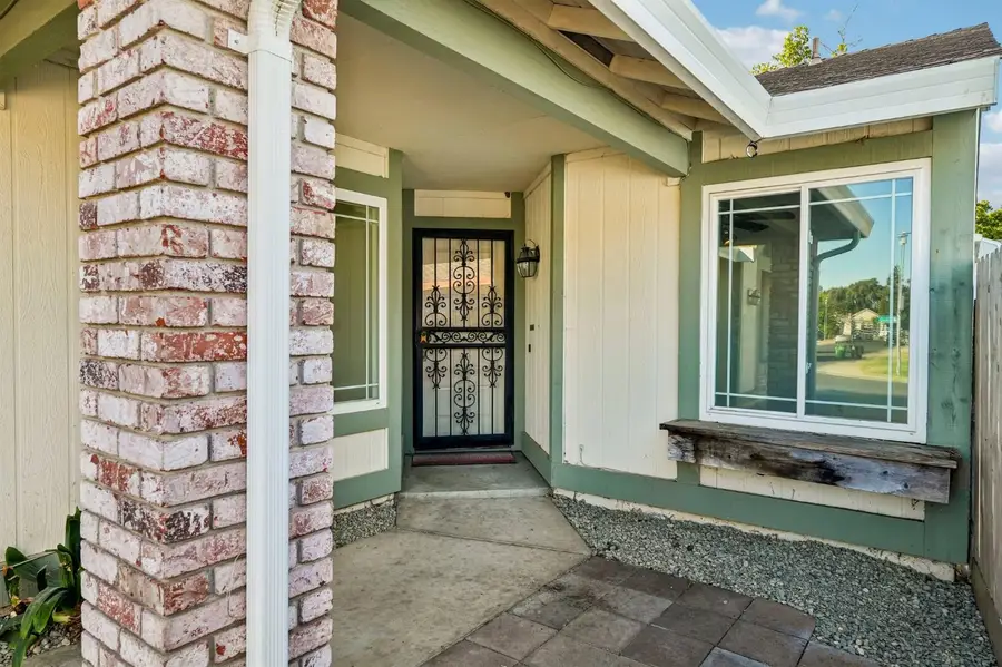 9474 Dunkerrin Way, Elk Grove, CA 95758 - #3