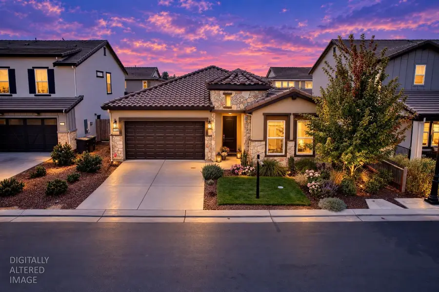 1925 Carmel Ranch Circle, Oakdale, CA 95361 - #2