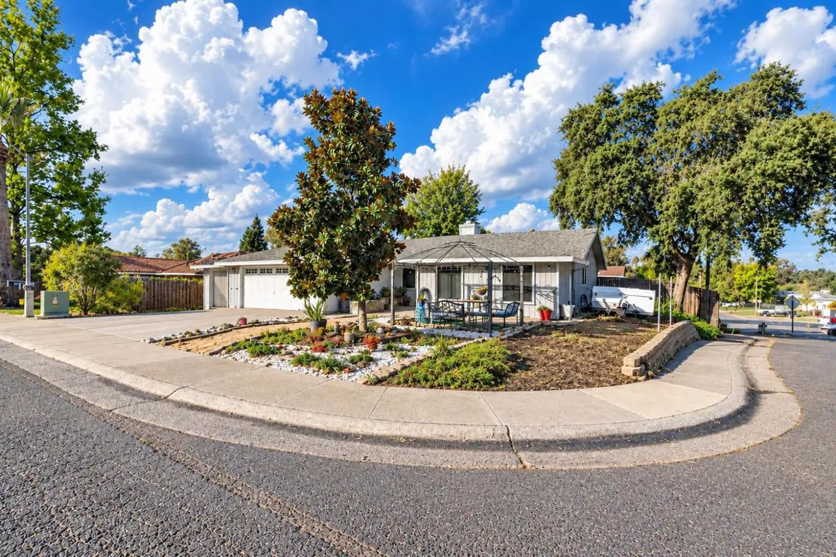 6025 Roloff Way, Orangevale, CA 95662 - #1