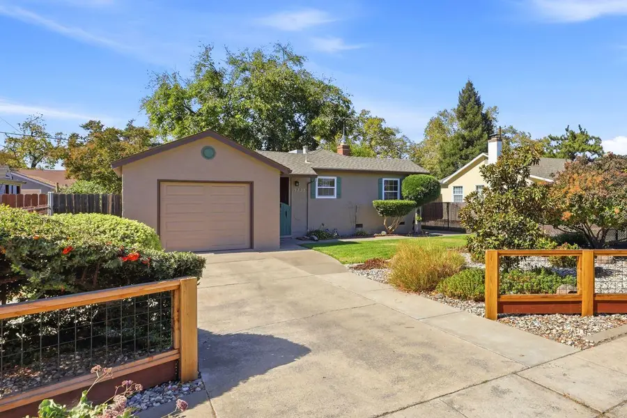 3725 Kern Street, Sacramento, CA 95838 - #2