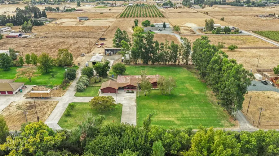 10284 E Underwood Road, Acampo, CA 95220 - #2