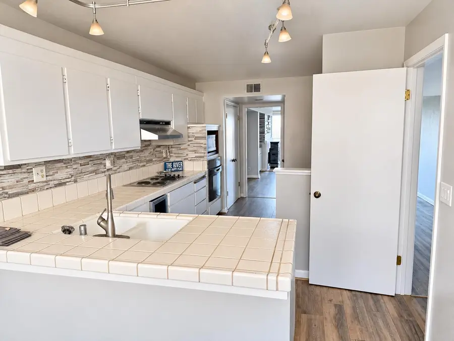 6713 Embarcadero Drive #29, Stockton, CA 95219 - #2