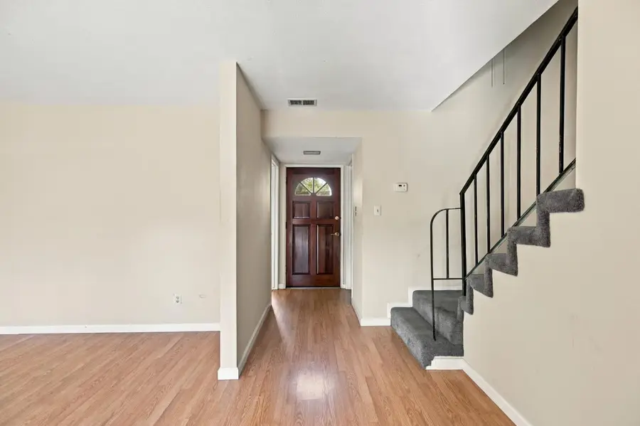 4484 San Juan Avenue, Fair Oaks, CA 95628 - #3