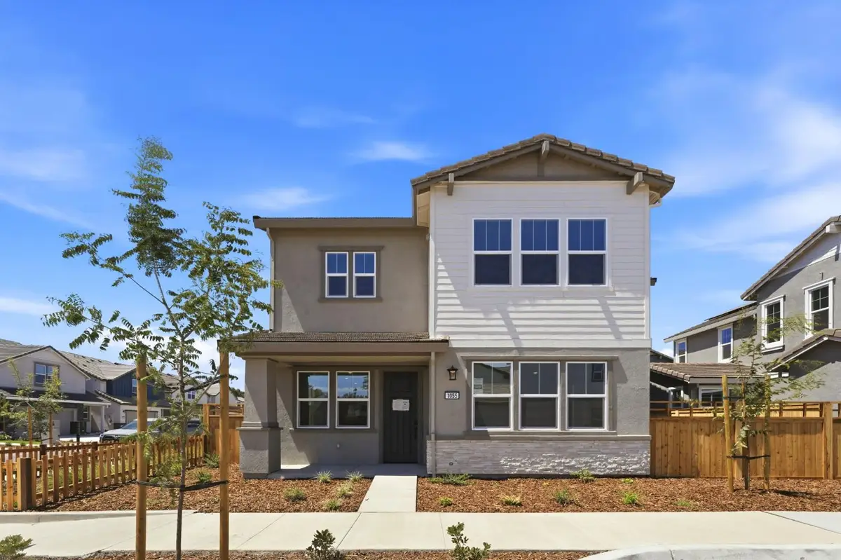 1055 Ginkgo Circle, Davis, CA 95618 - #1