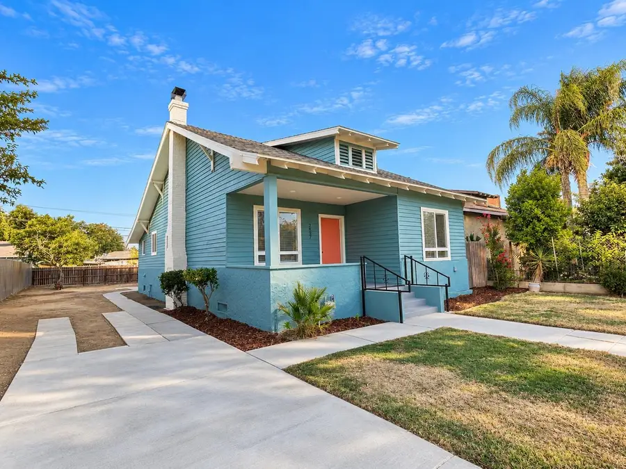 2837 E Grant Avenue, Fresno, CA 93701 - #3