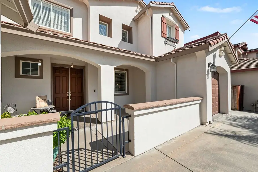 561 Fresian Drive, Oakdale, CA 95361 - #3
