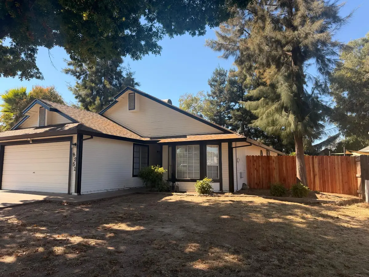 8252 Sunbird Way, Sacramento, CA 95823 - #1