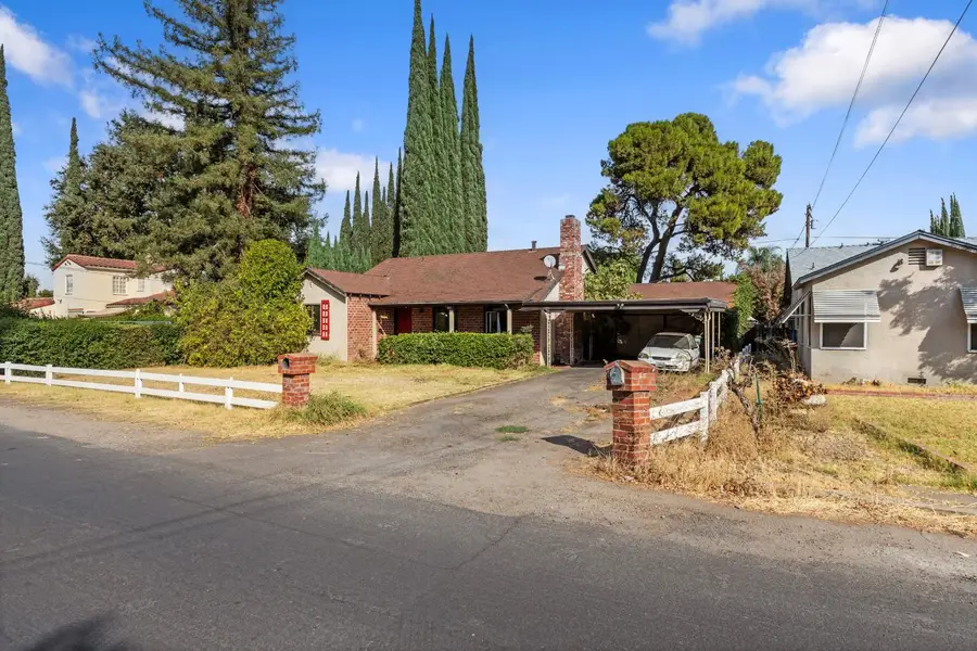 213 Palm Avenue, Modesto, CA 95350 - #2