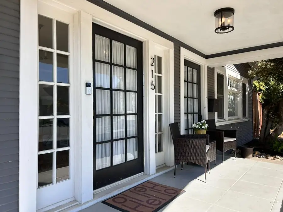 215 S Hutchins Street, Lodi, CA 95240 - #3