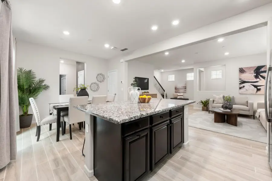 9301 Juniper Lake Alley, Sacramento, CA 95829 - #2