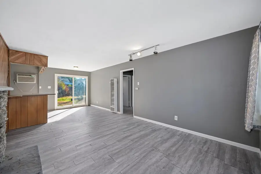 4921 71st Street, Sacramento, CA 95820 - #2