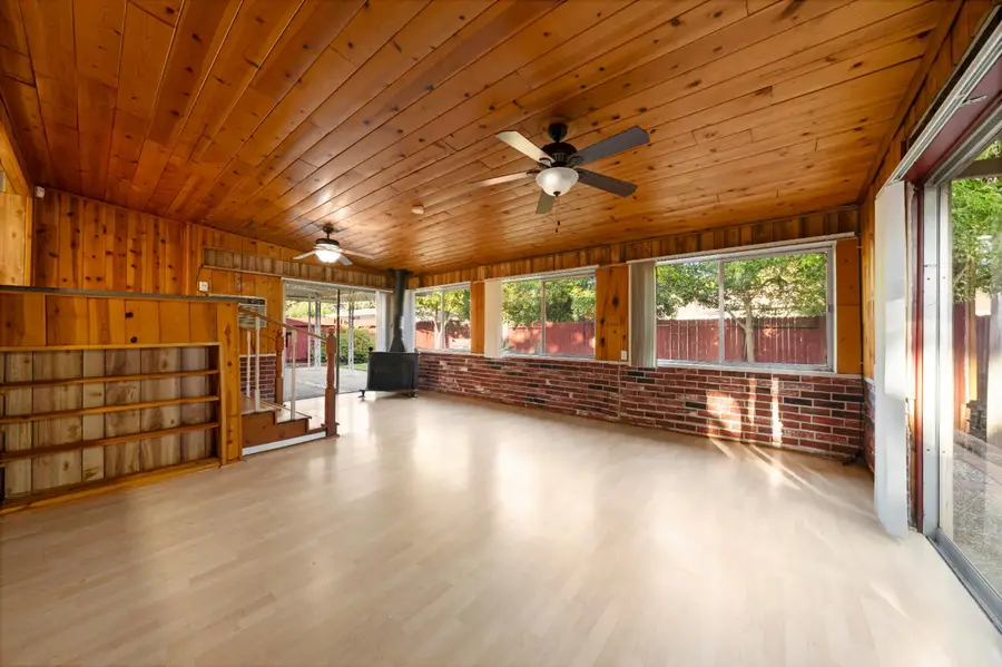 5641 Johns Drive, Sacramento, CA 95822 - #3