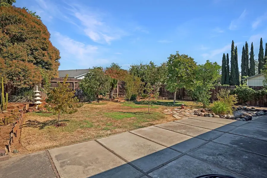 4053 Bairnsdale Way, Sacramento, CA 95826 - #2