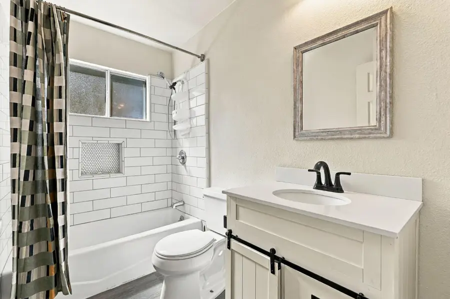 7330 25th Avenue, Sacramento, CA 95820 - #3