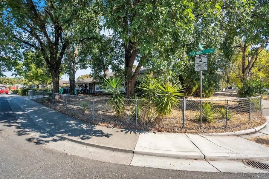 6412 Fillmore Avenue, Stockton, CA 95207 - #3