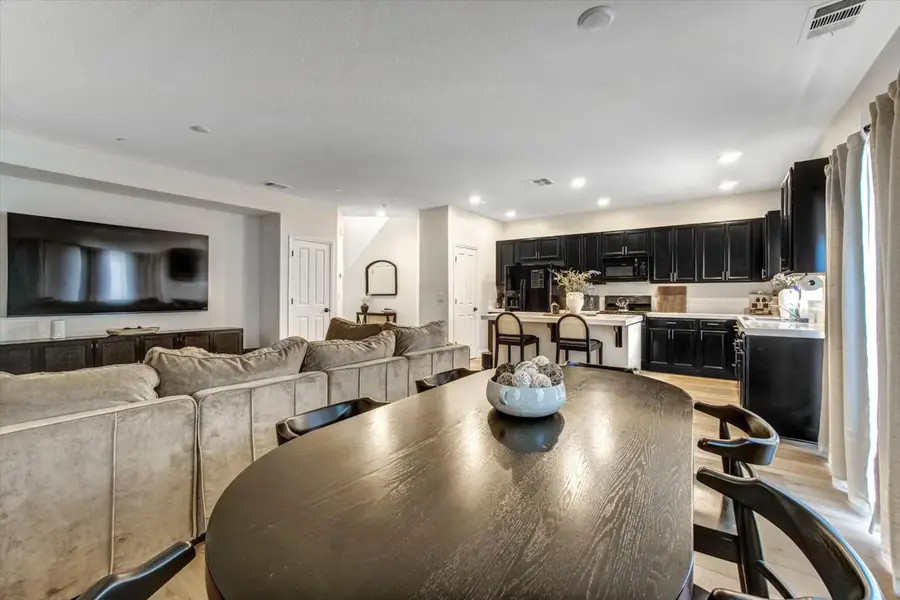 1328 Altaparke Avenue, Sacramento, CA 95834 - #3