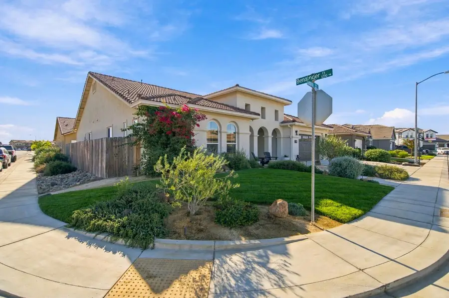 2060 Felsina Avenue, Manteca, CA 95337 - #2