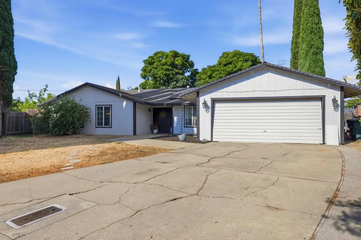 1585 Arroya Grande, Yuba City, CA 95993 - #1
