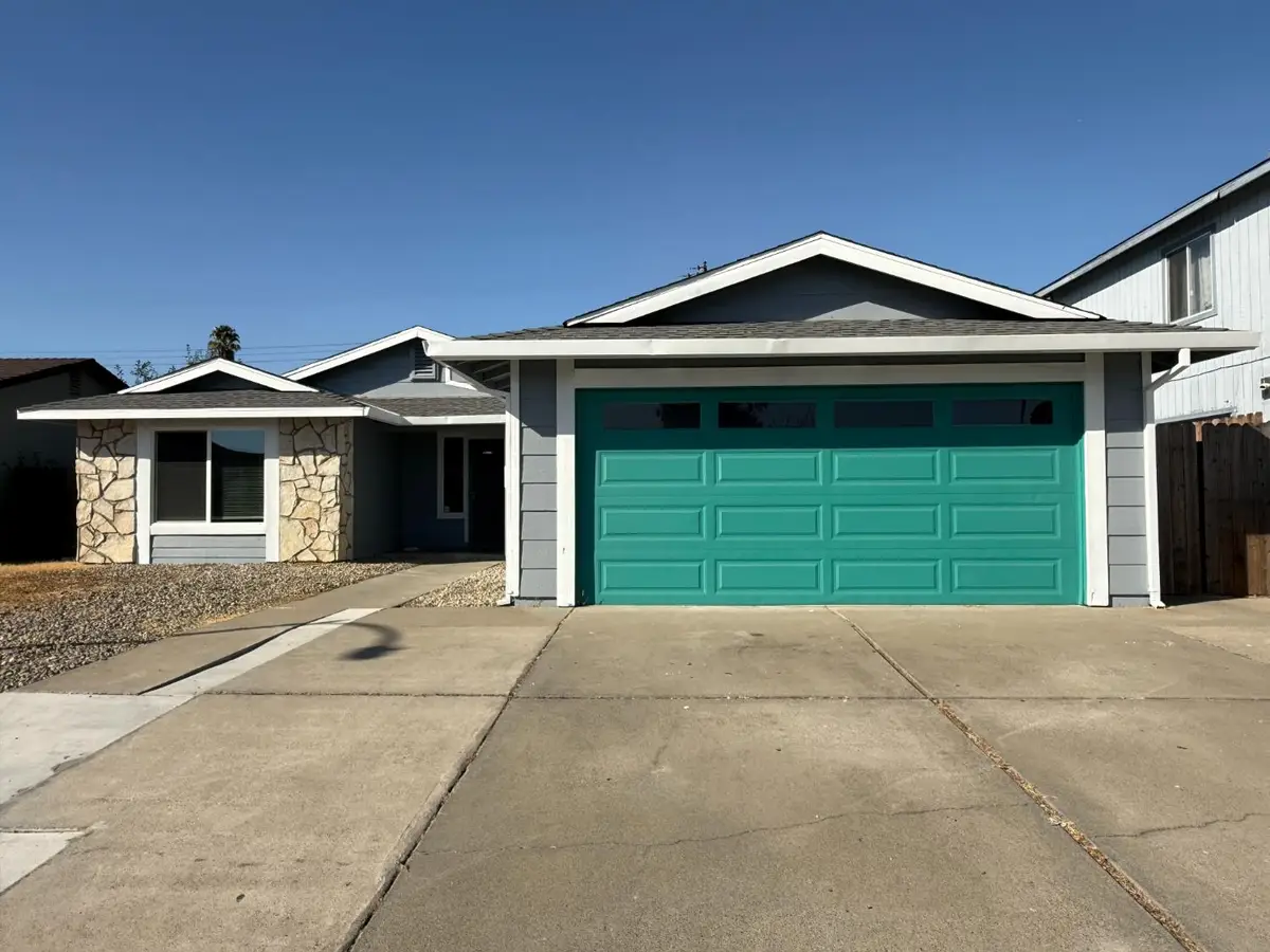 8255 White Sands Way, Sacramento, CA 95828 - #1