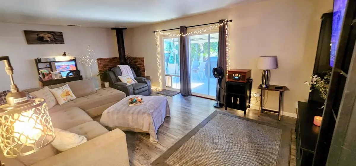 5300 Valparaiso, Sacramento, CA 95841 - #1