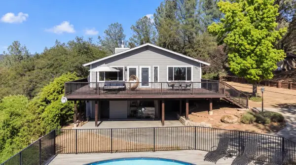12460 Lakeview Way, Grass Valley, CA 95949