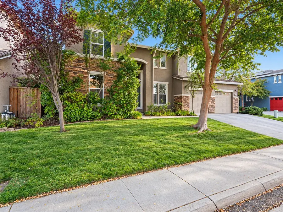 1359 NE Green Ravine Drive, Lincoln, CA 95648 - #2