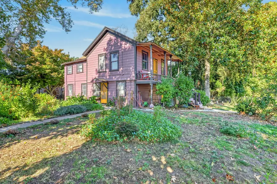 7150 Pocket Road, Sacramento, CA 95831 - #3