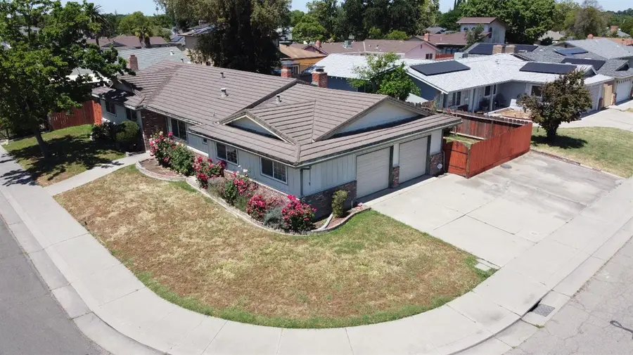 215 Franciscan Avenue, Stockton, CA 95210 - #3