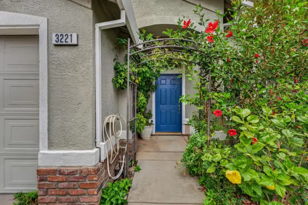 3221 Turnbuckle Circle, Elk Grove, CA 95758