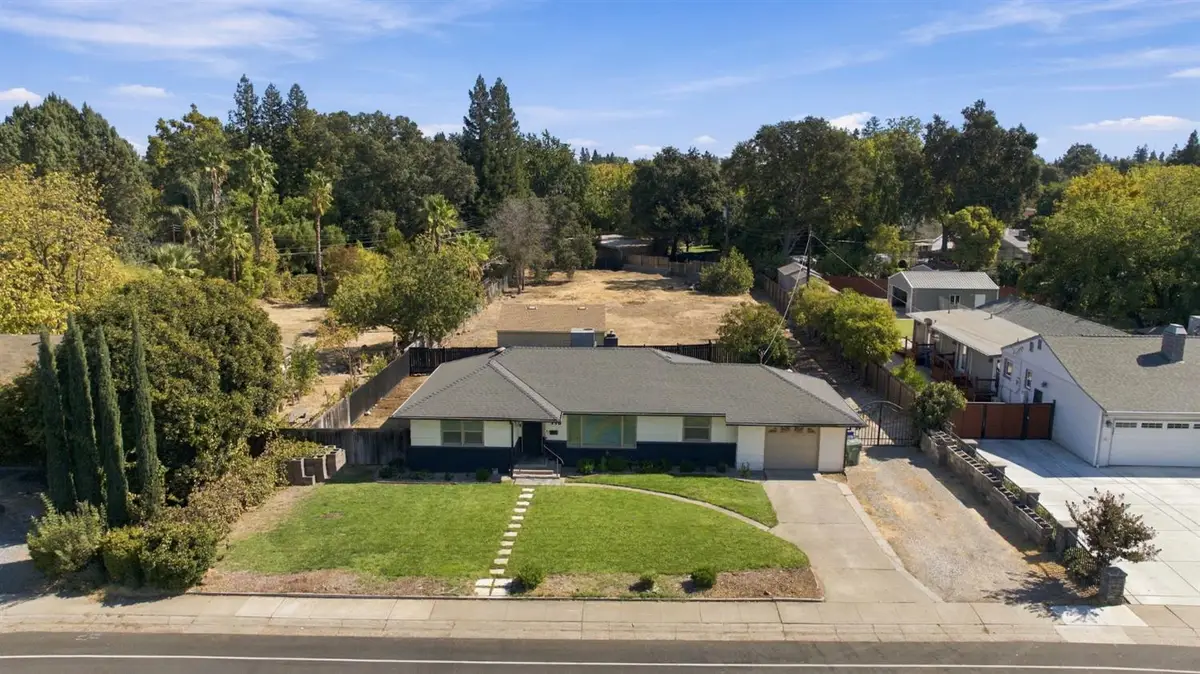 970 Watt Avenue, Sacramento, CA 95864 - #1