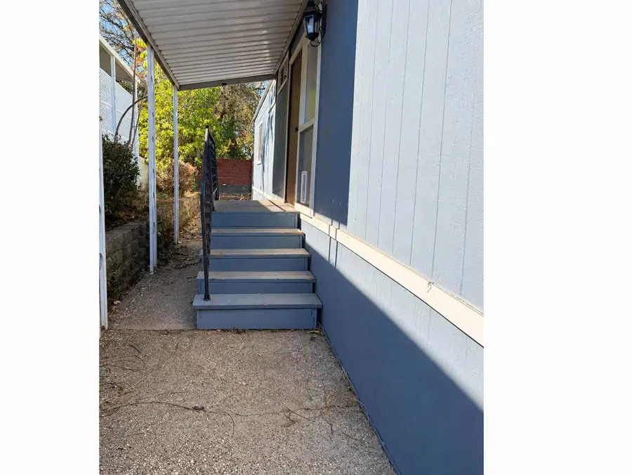 23 Larkspur Avenue, Auburn, CA 95603 - #3