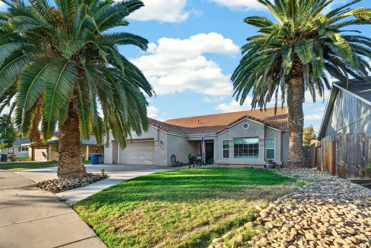1975 Gettysburg Avenue, Merced, CA 95340 - #1