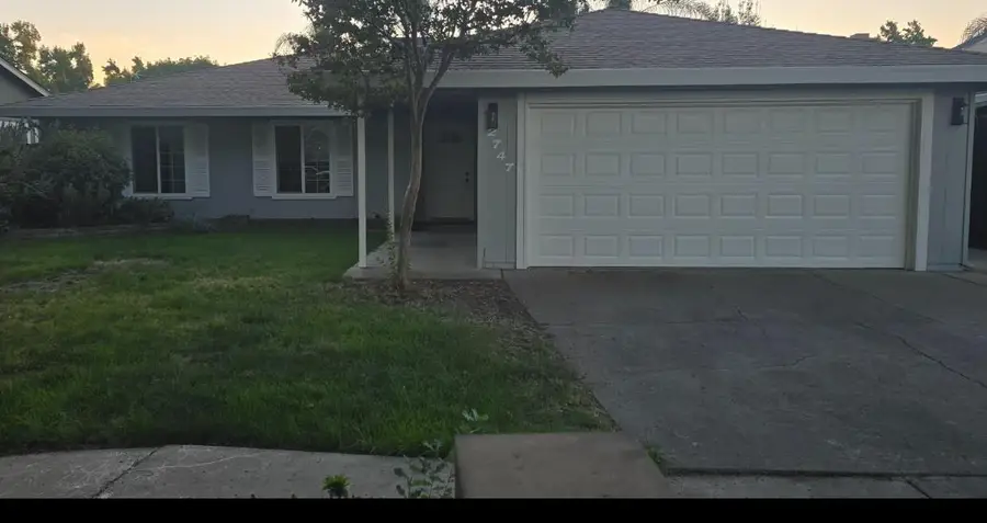 2747 Saratoga Avenue, Merced, CA 95340 - #2