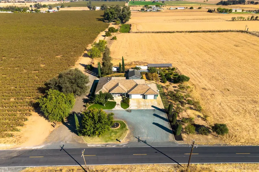 10897 E Collier Road, Acampo, CA 95220 - #3