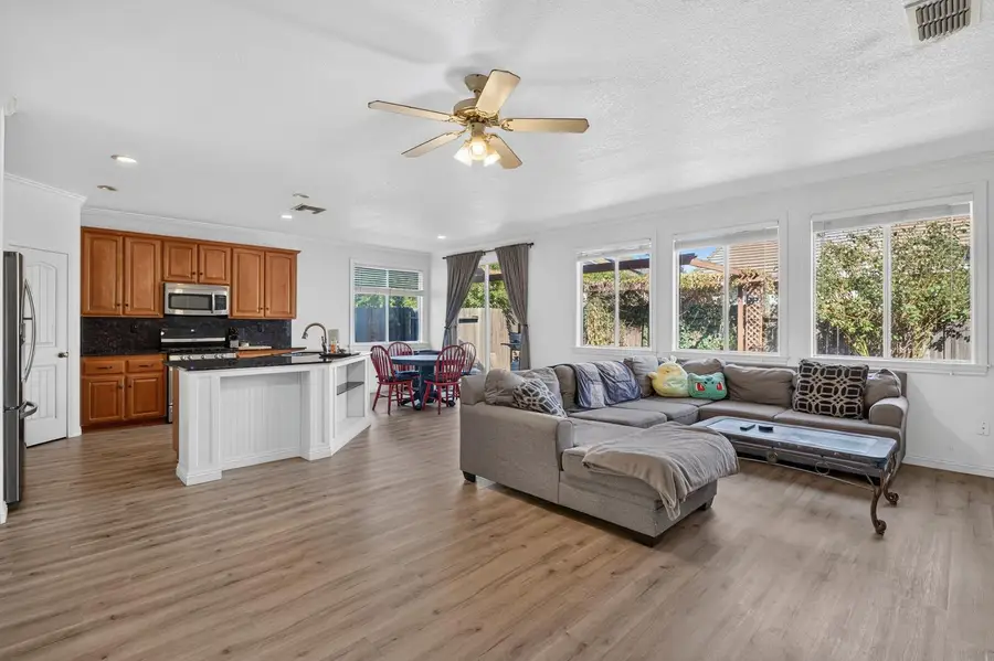 9161 Purrington Court, Sacramento, CA 95829 - #2