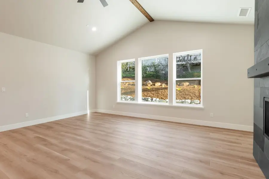2829 Camino Heights Drive, Camino, CA 95709 - #2