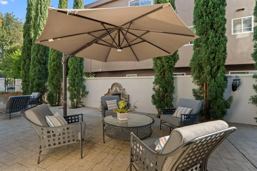 225 B Street #32, Davis, CA 95616 - #3
