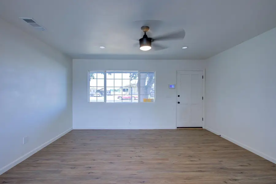 2864 Elm Avenue, Merced, CA 95348 - #2