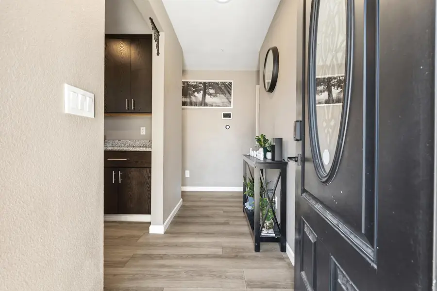 242 Martha Street, Manteca, CA 95337 - #2