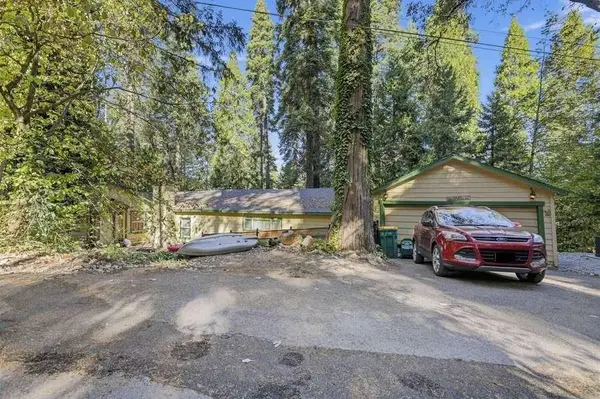 6929 Split Bend Road, Pollock Pines, CA 95726