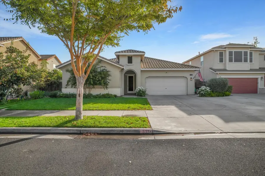 3334 Silverwood Street, Escalon, CA 95320 - #2