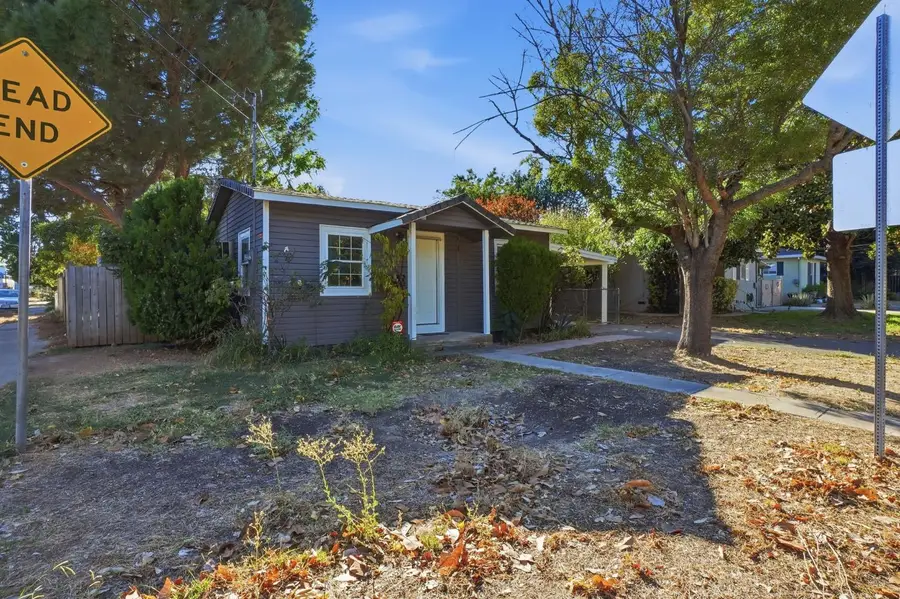 815 Locust Street, Redding, CA 96001 - #2