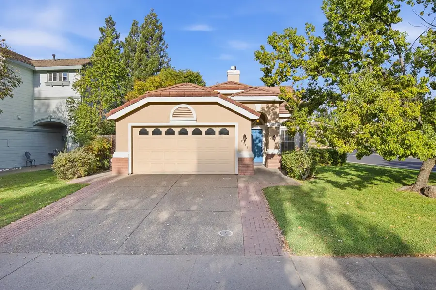2341 Tuscany Street, Roseville, CA 95661 - #2