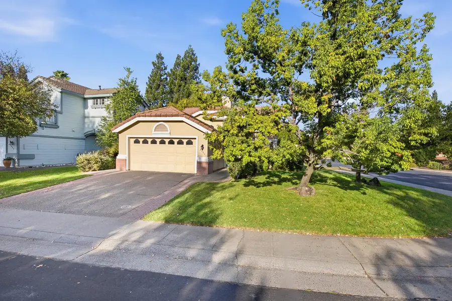2341 Tuscany Street, Roseville, CA 95661 - #3