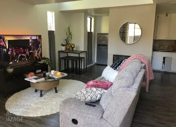 649 Woodside Sierra #4, Sacramento, CA 95825