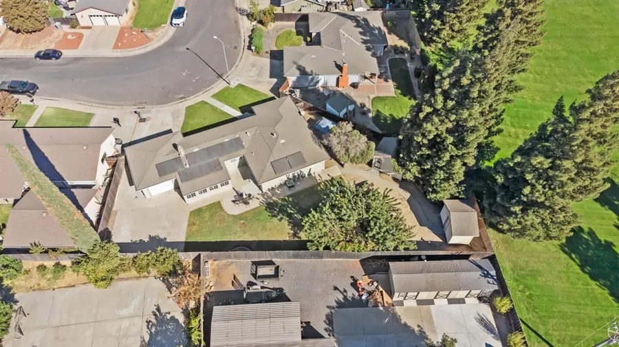 2301 Jordanollo Street, Escalon, CA 95320 - #2