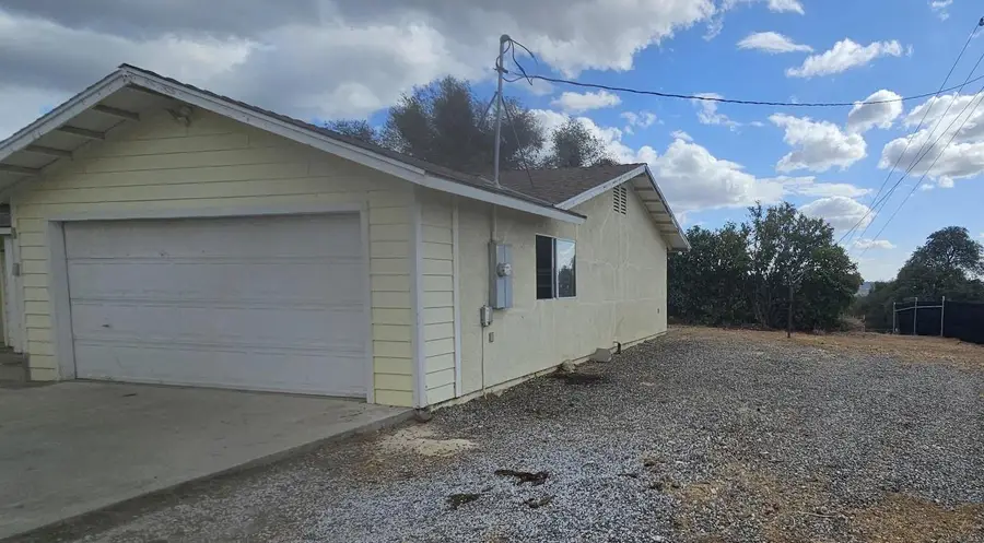 46330 Van Teri Road, Coarsegold, CA 93614 - #3