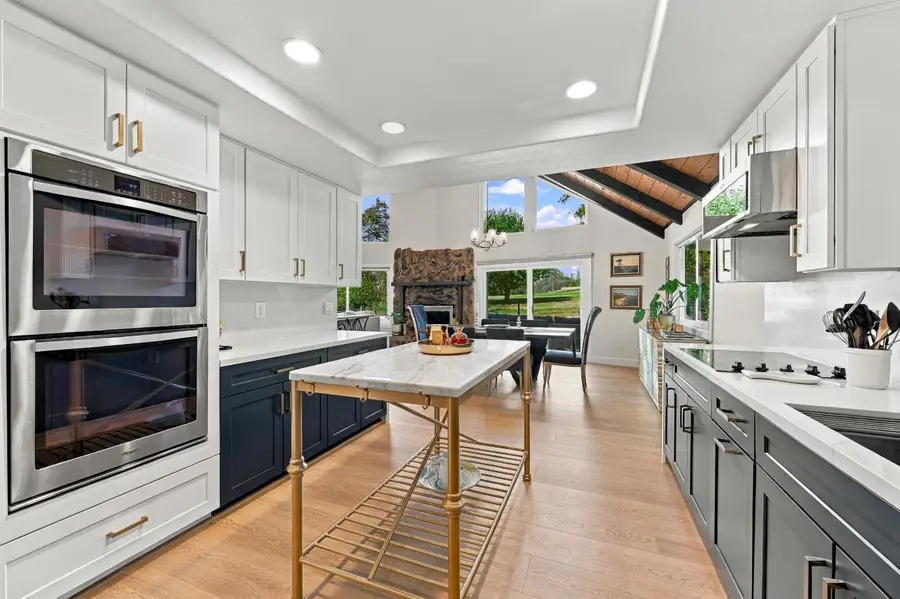 24718 Oro Valley Road, Auburn, CA 95602 - #2