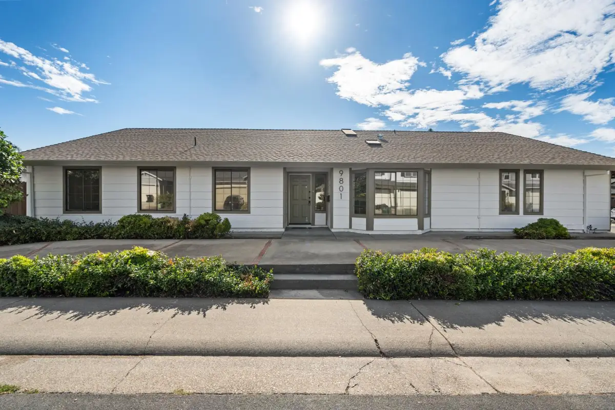 9801 Amenity Circle, Elk Grove, CA 95624 - #1