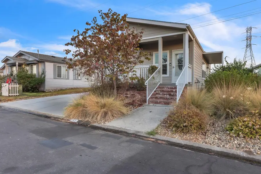 53 Hancock Dr, Roseville, CA 95678 - #2
